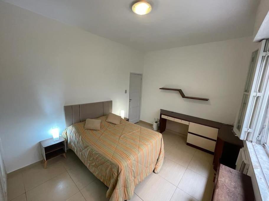 COPACABANA PERTO DA PRAIA-2 quartos-120m2-Térreo-200m metrô