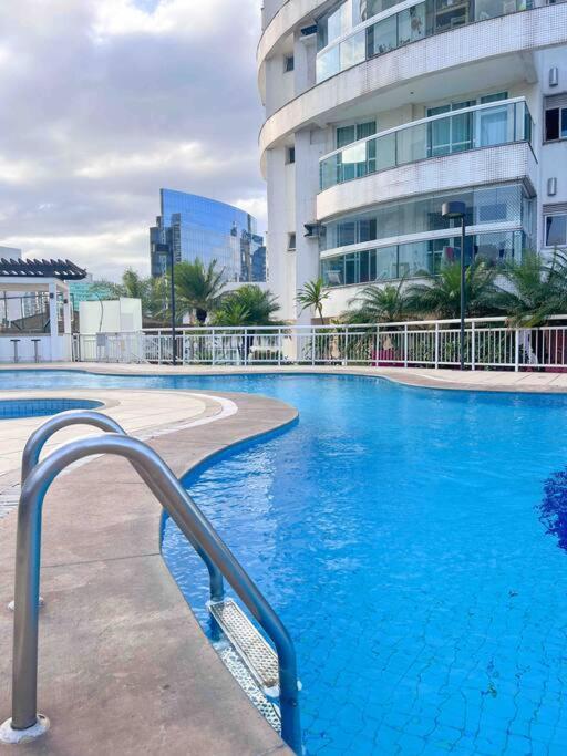 Apartamento com vista para o mar