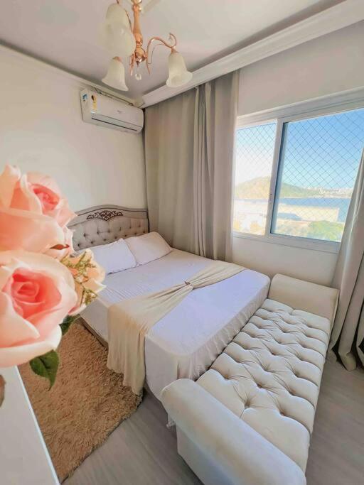 Apartamento com vista para o mar