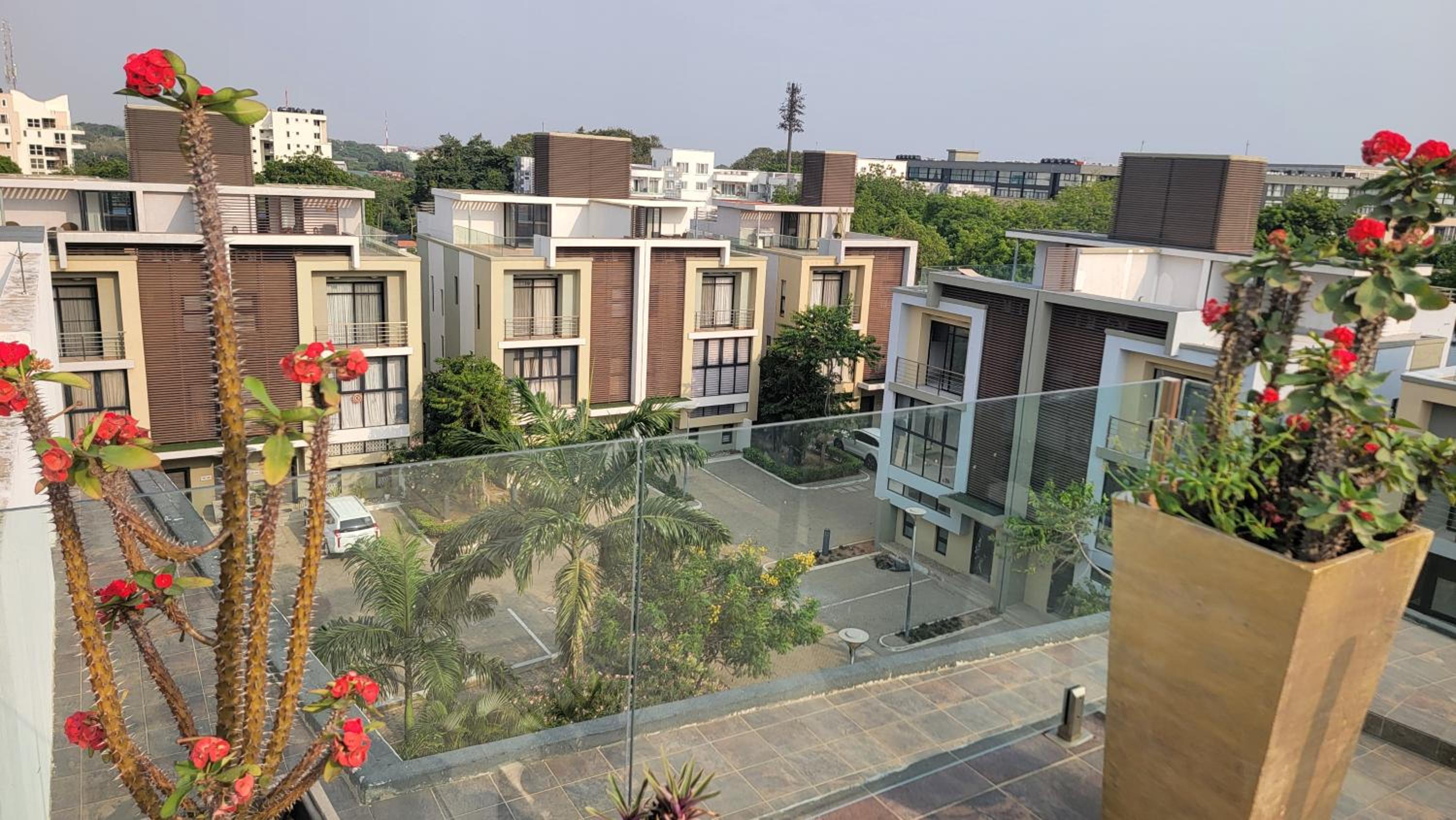 Acasia Luxury Home Cantonment