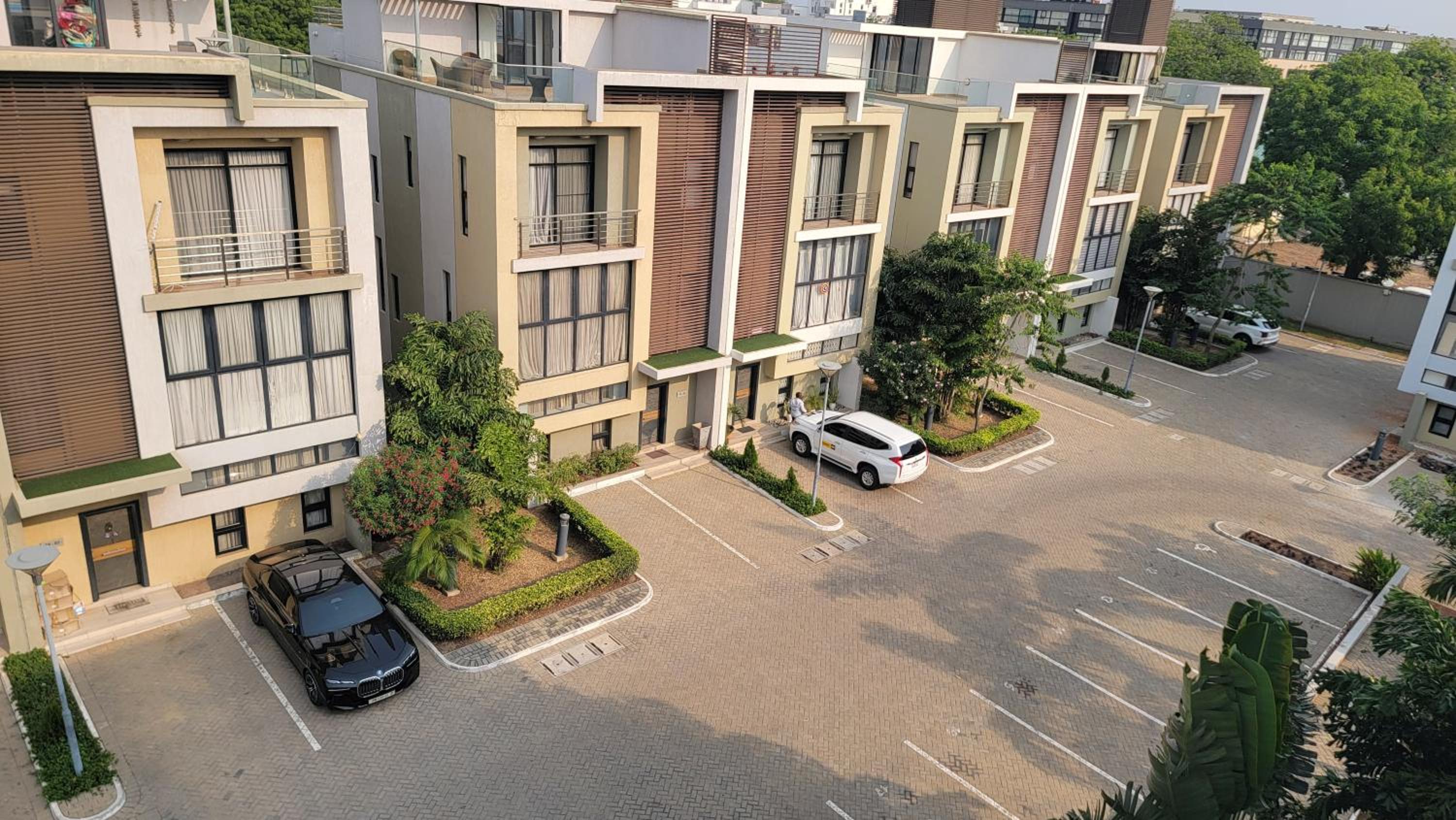 Acasia Luxury Home Cantonment