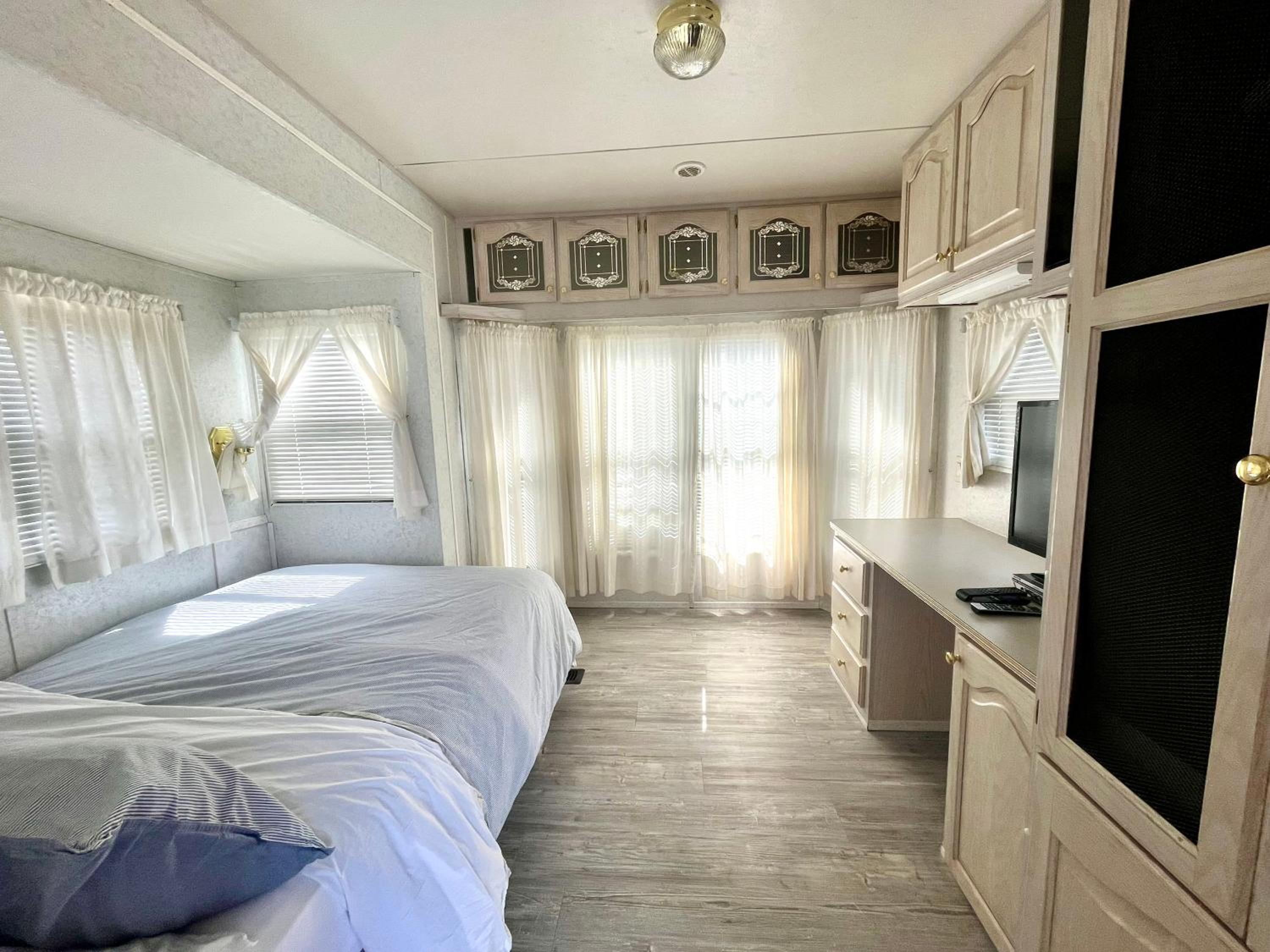 Roberts Roost Resort