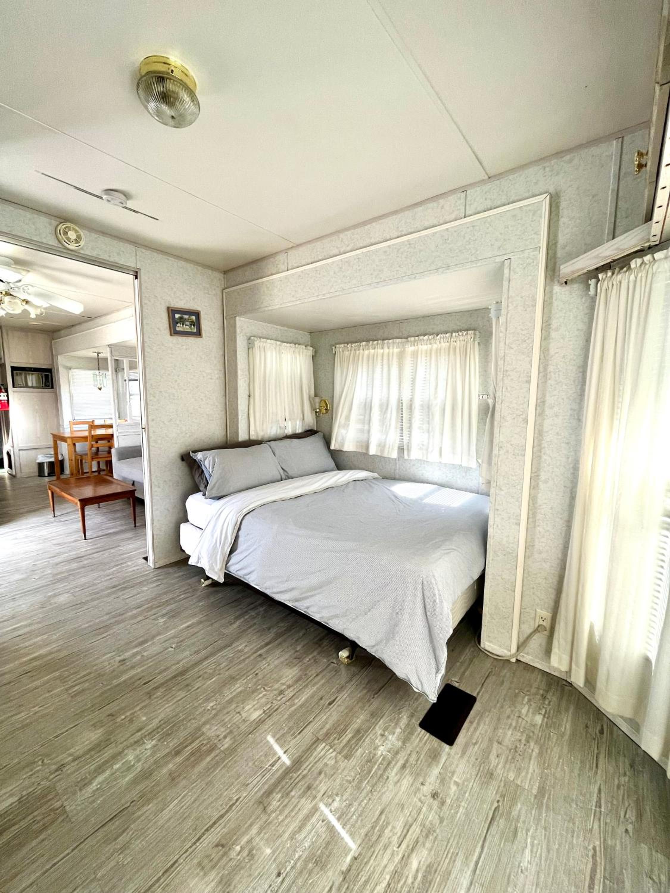 Roberts Roost Resort