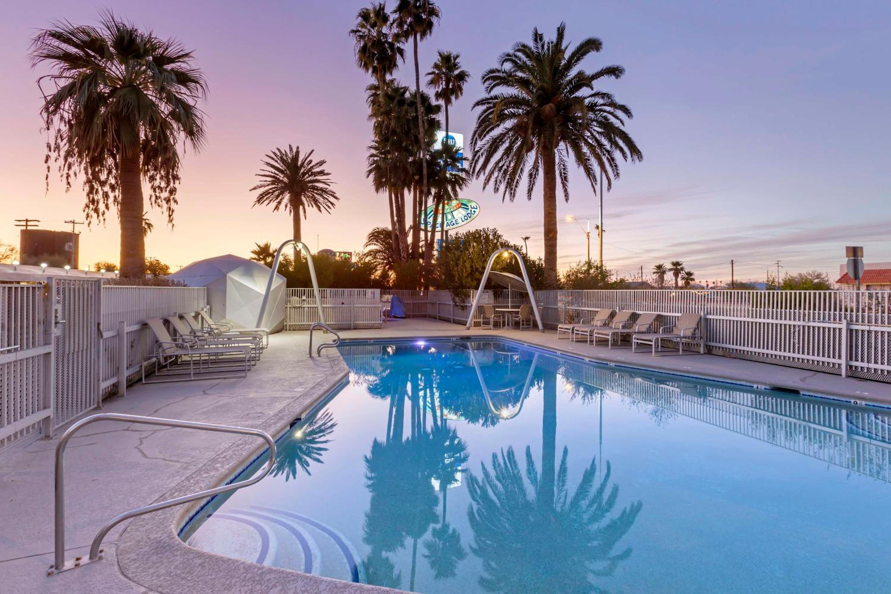 Best Western Space Age Lodge