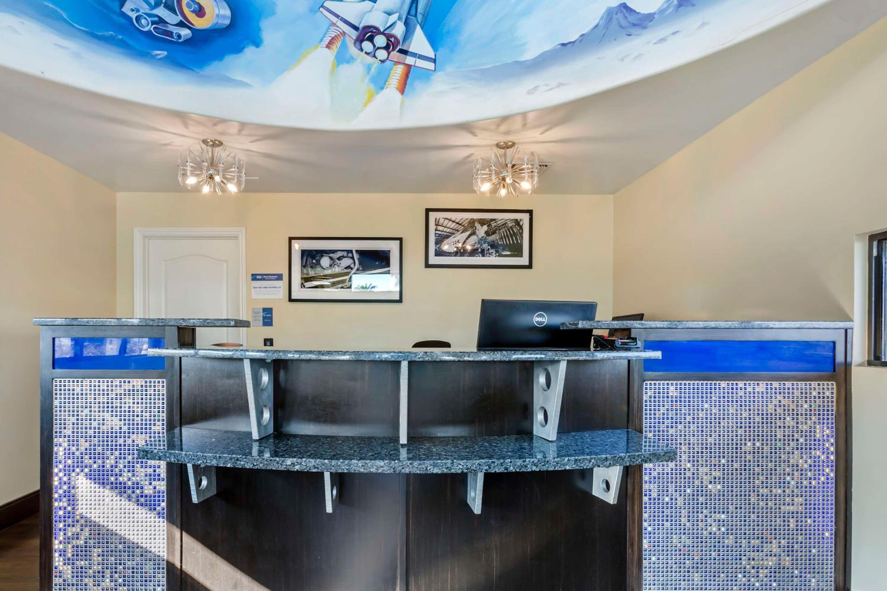 Best Western Space Age Lodge
