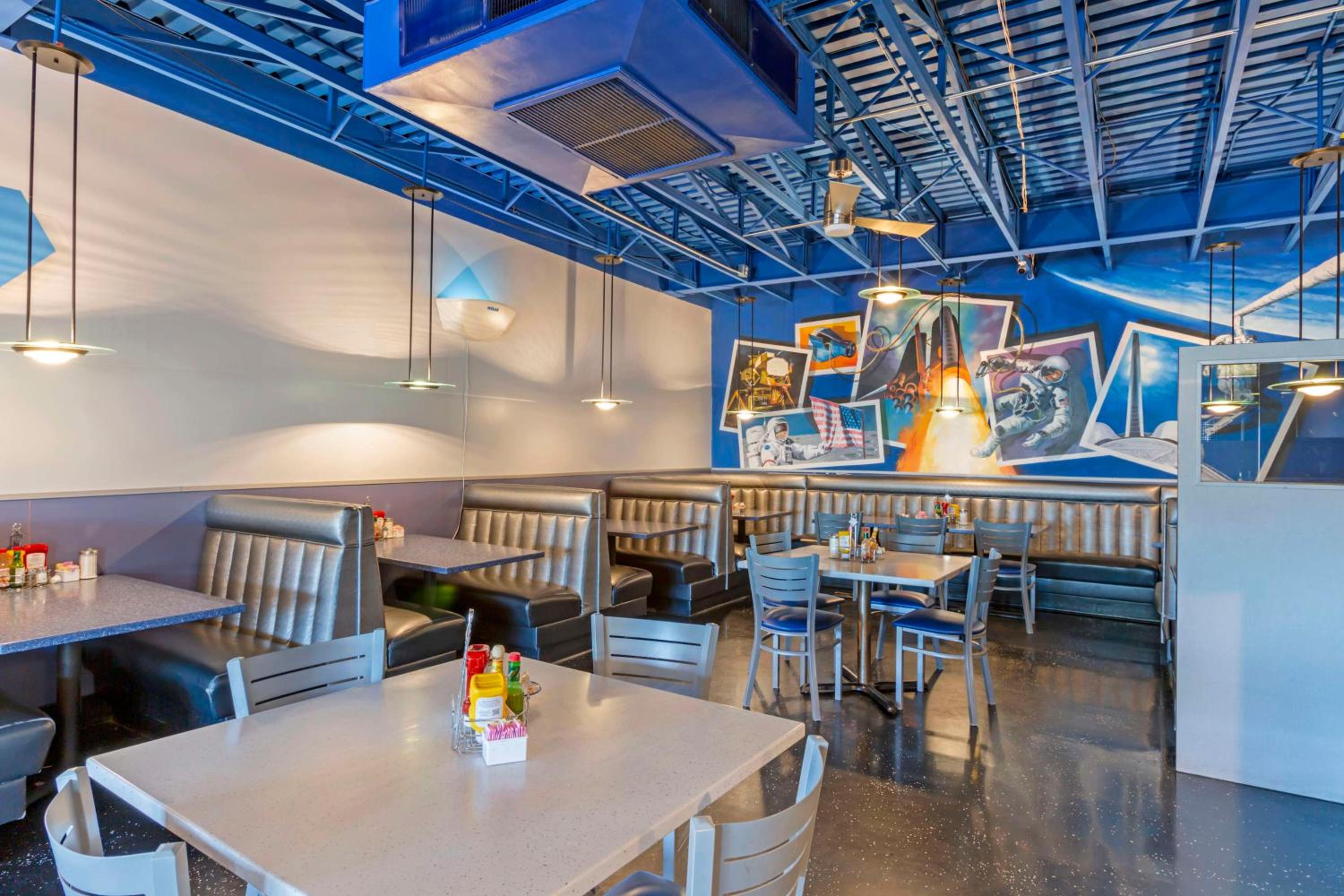 Best Western Space Age Lodge