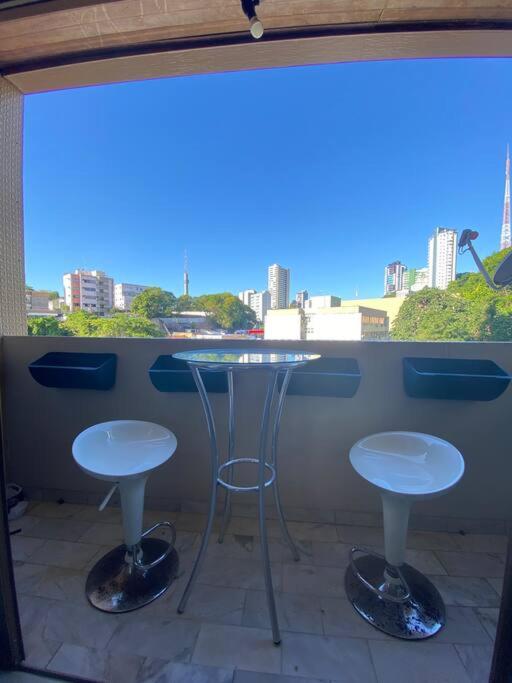 Apartamento Ondina 3 quartos.