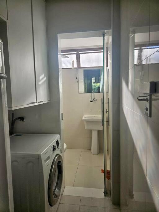 Apartamento Ondina 3 quartos.