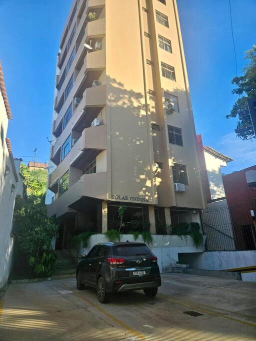 Apartamento Ondina 3 quartos.