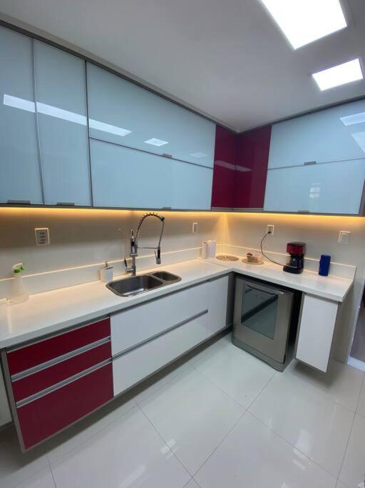 Apartamento Ondina 3 quartos.