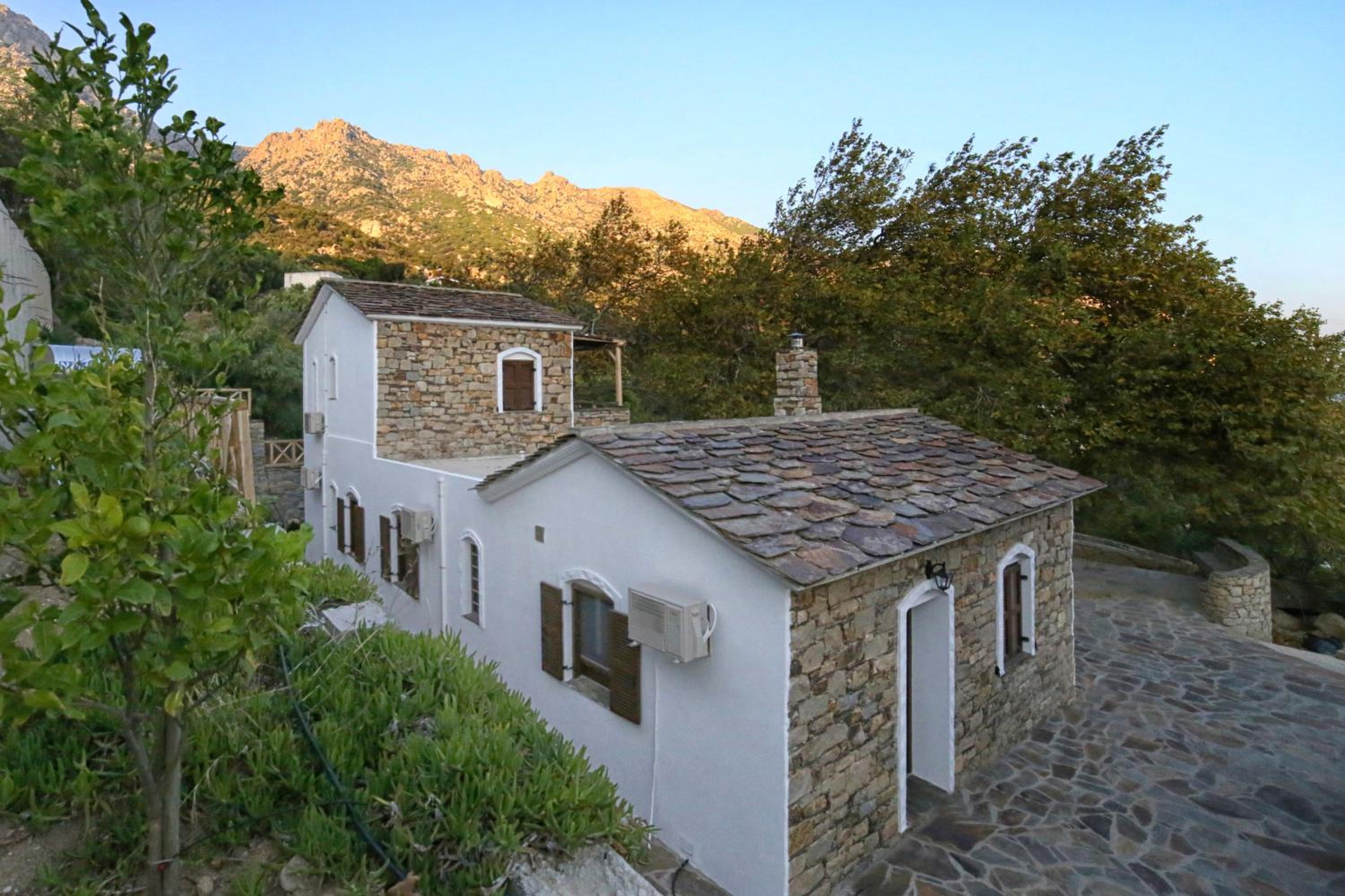 Photo 40