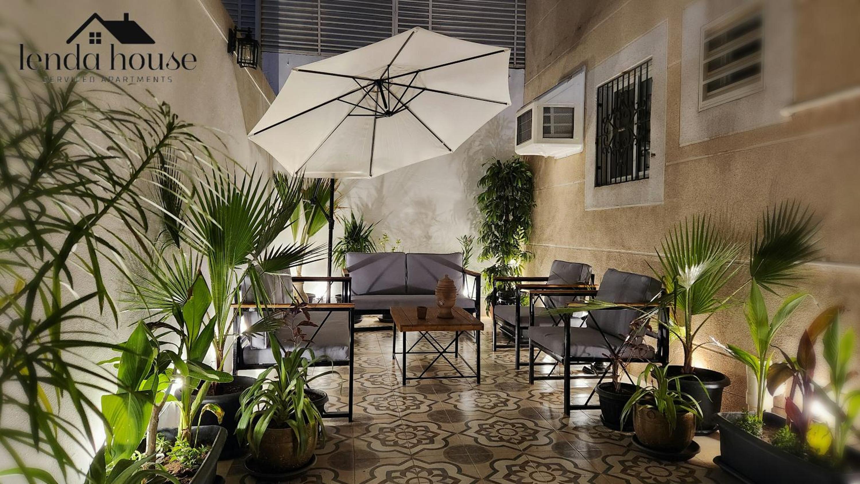 Lenda House view 5