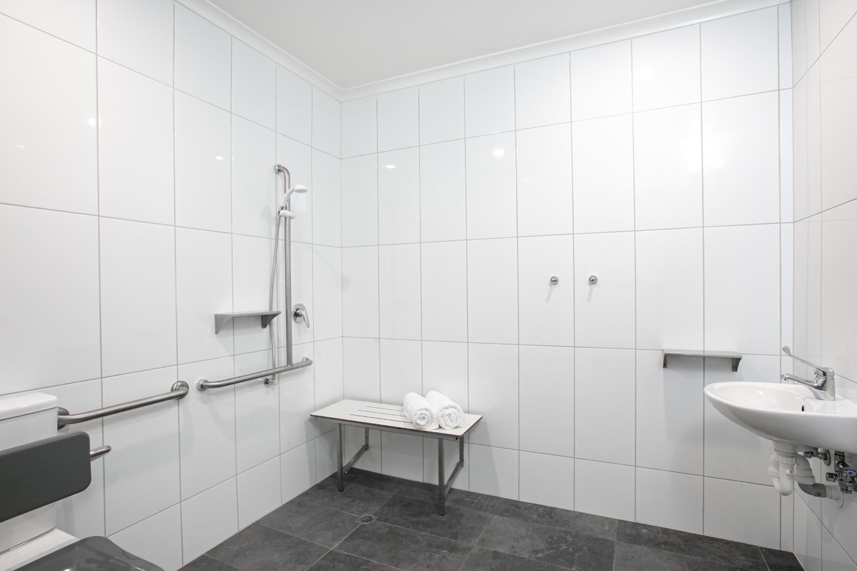 Redhill Cairns Living - Gatton St