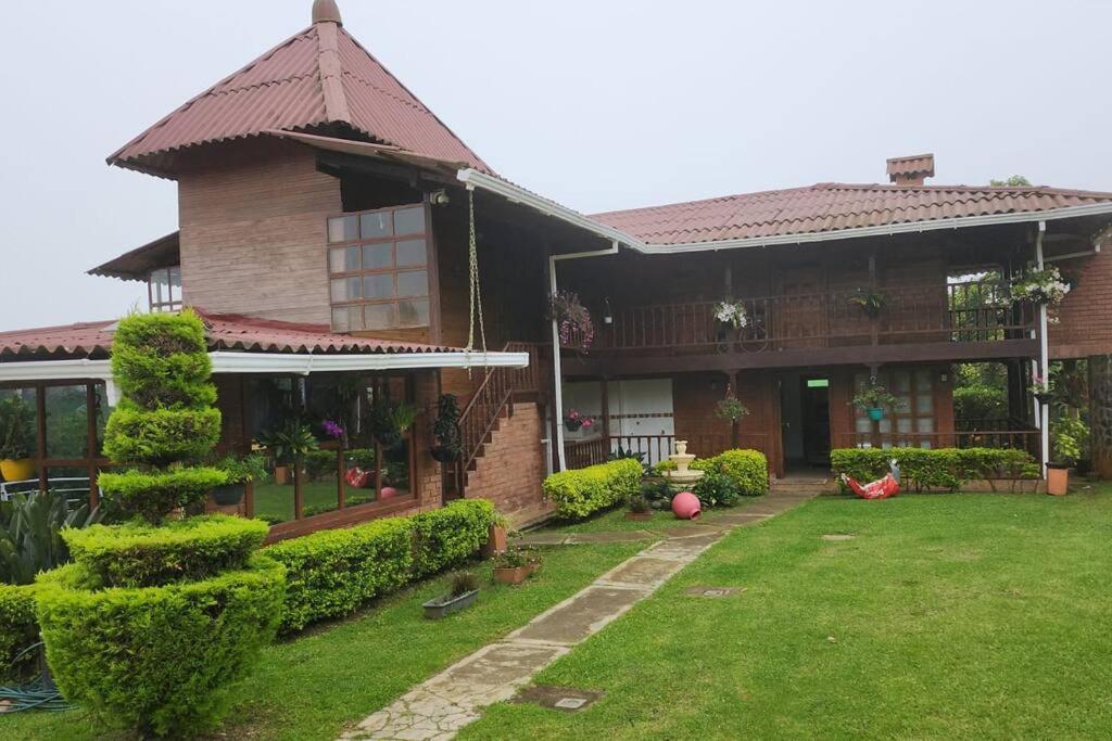 Dapa Yumbo Nataly Rojas Cottage