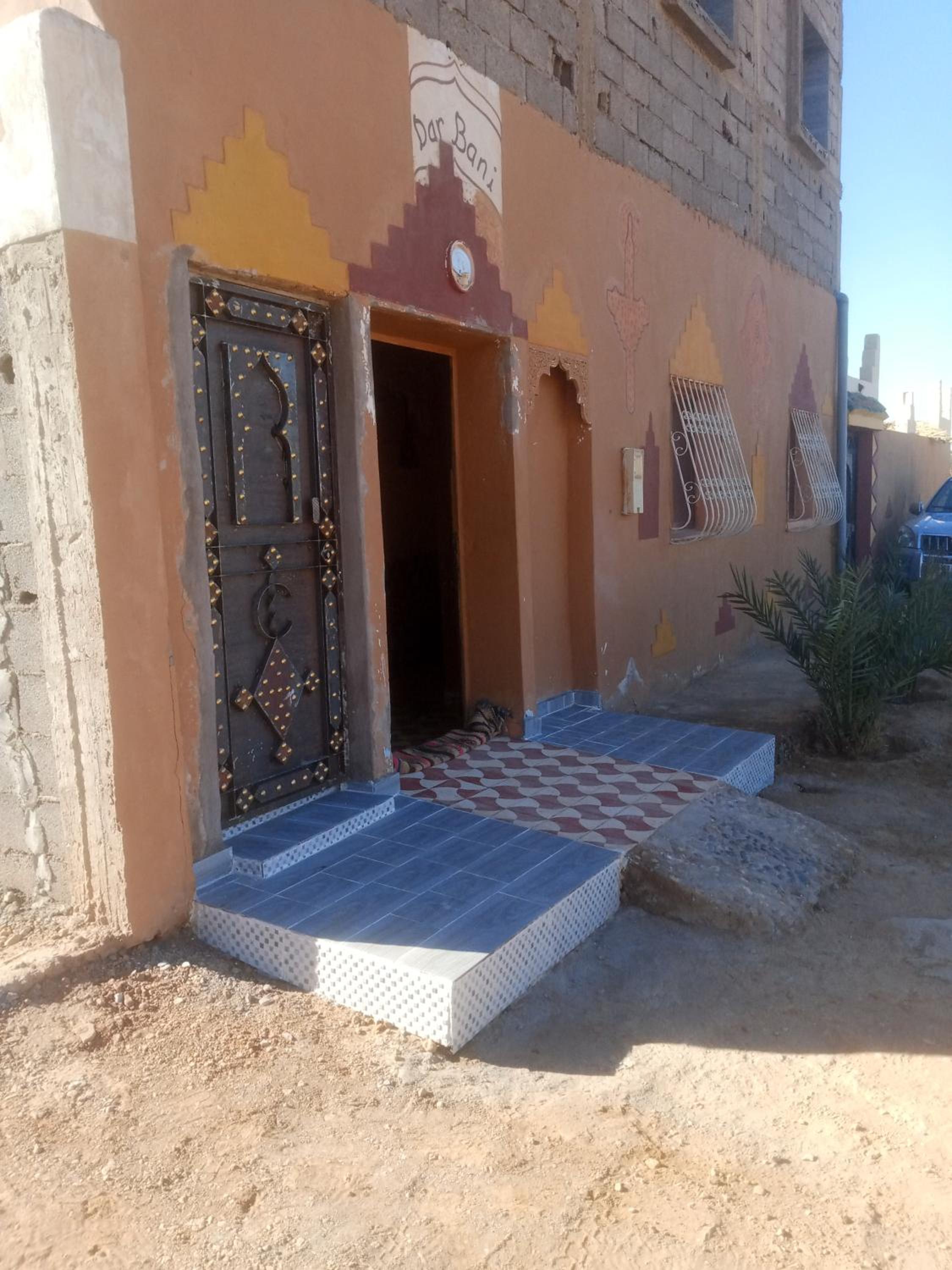 Dar Bani view 3