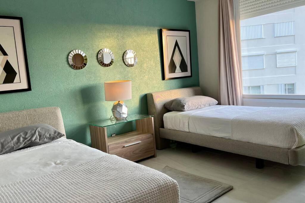 LUXURY CONDO BEACHFRONT AMARA