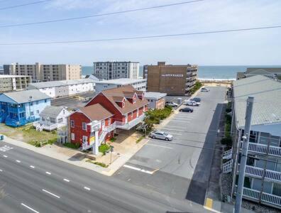 Modern 2BR Ocean Block Apt Walk to the Beach view 5