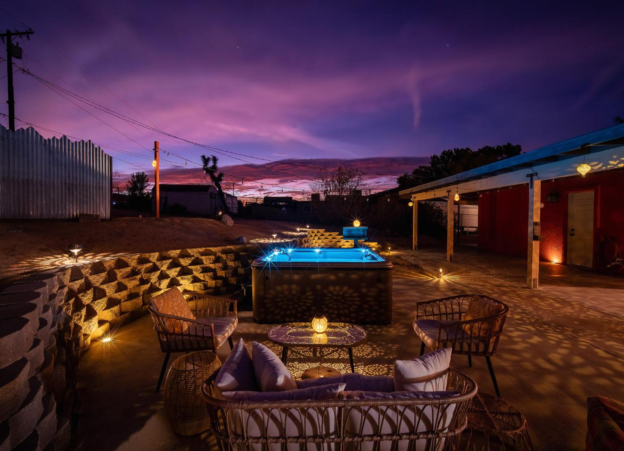 JT Oasis with Hot Tub BBQ & Game Room view 5