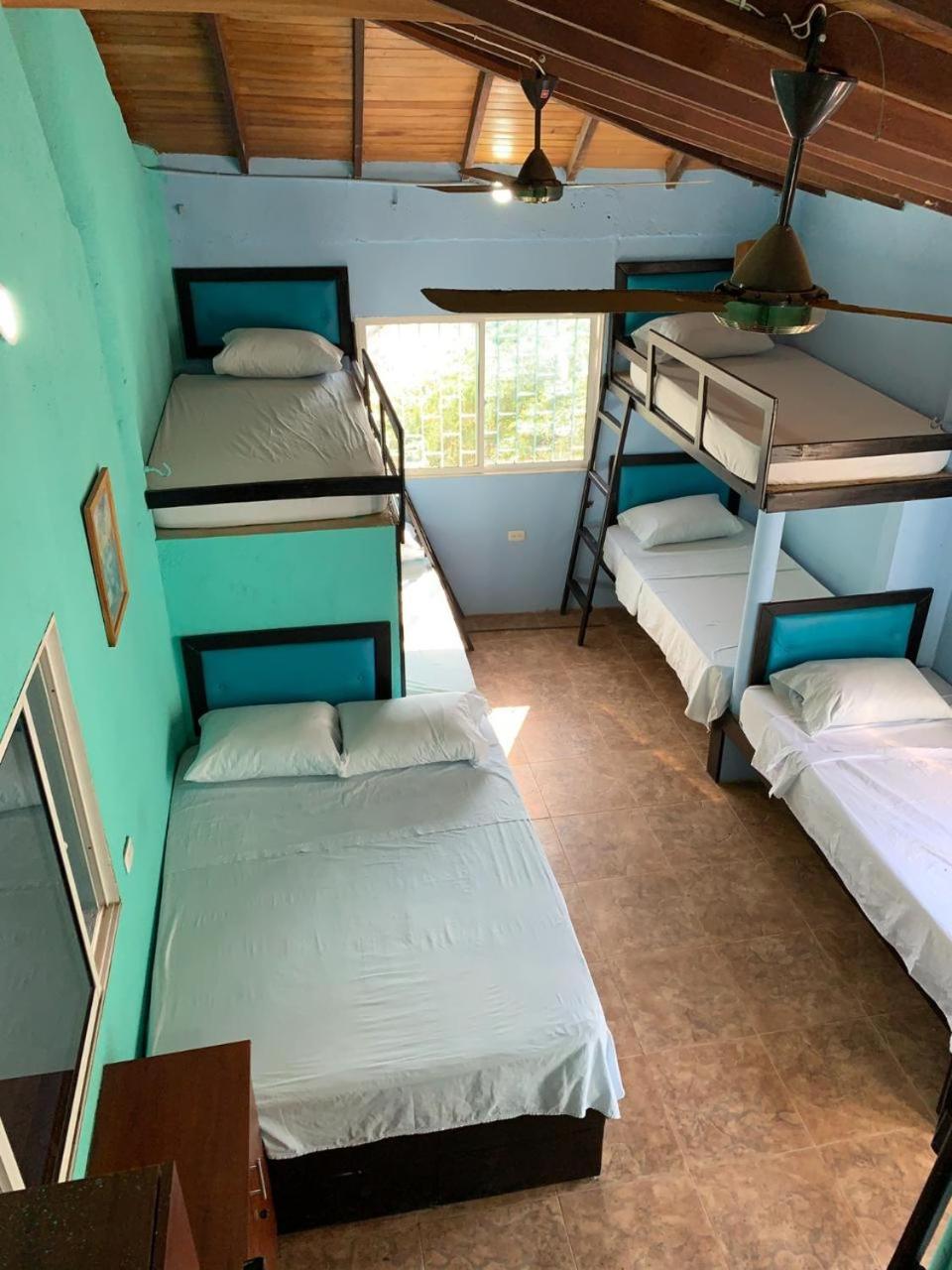 HOSTAL MARIA ISABEL