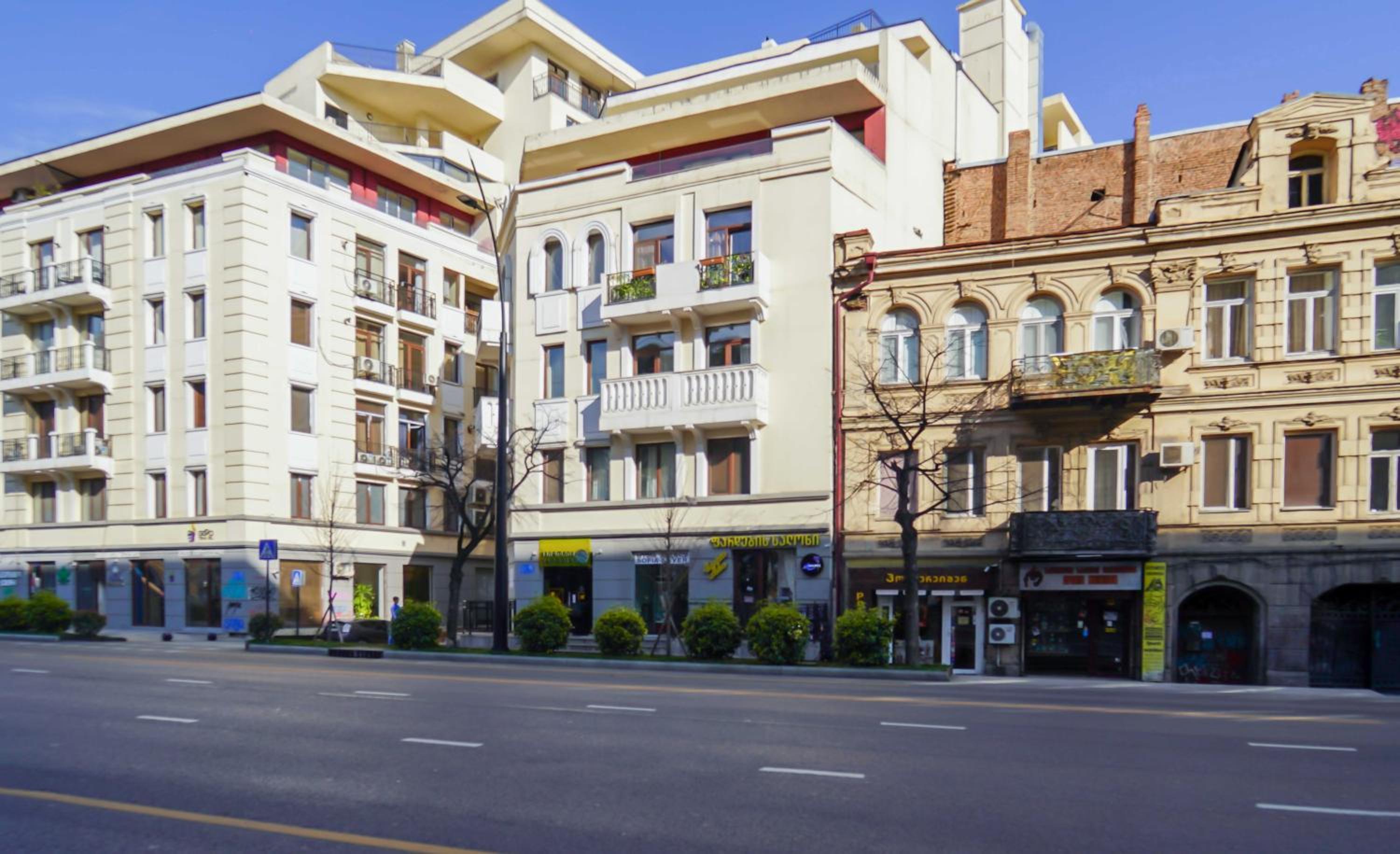 Hotel type room with mini kitchen and balcony on Melikishvili, city center view 3