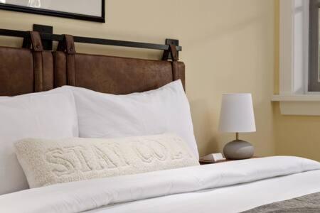 Stunning 3 bedroom Secondary Suite N Van