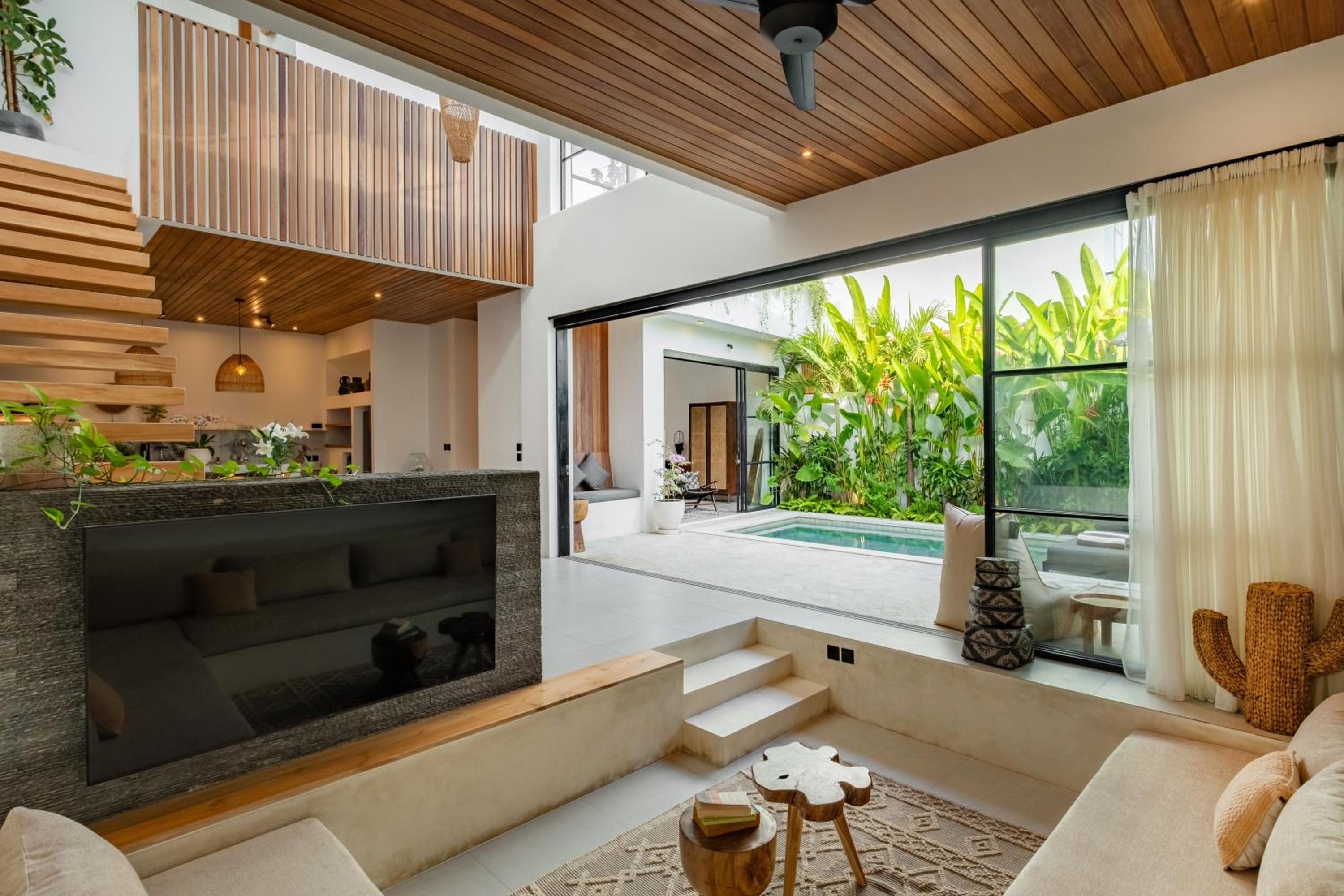 Villa Anita Umalas by Santi Management