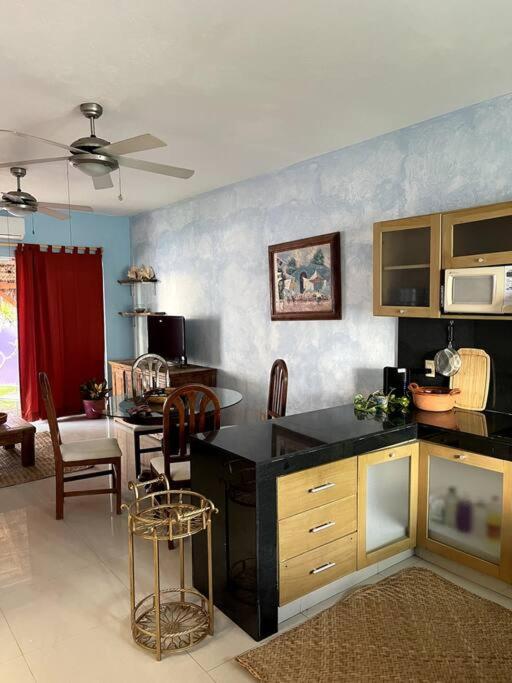 Casa Cebra by the beach -Roof top lounge! Playa del Niño
