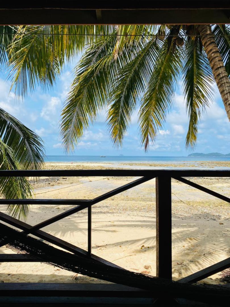Ella's Place Salang Tioman