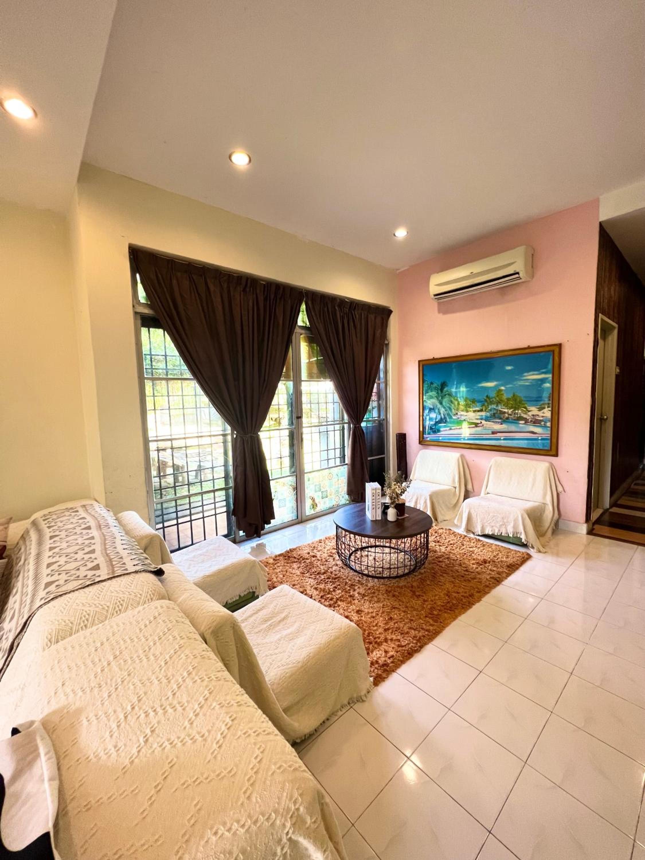 RUMAH SANTAI view 5