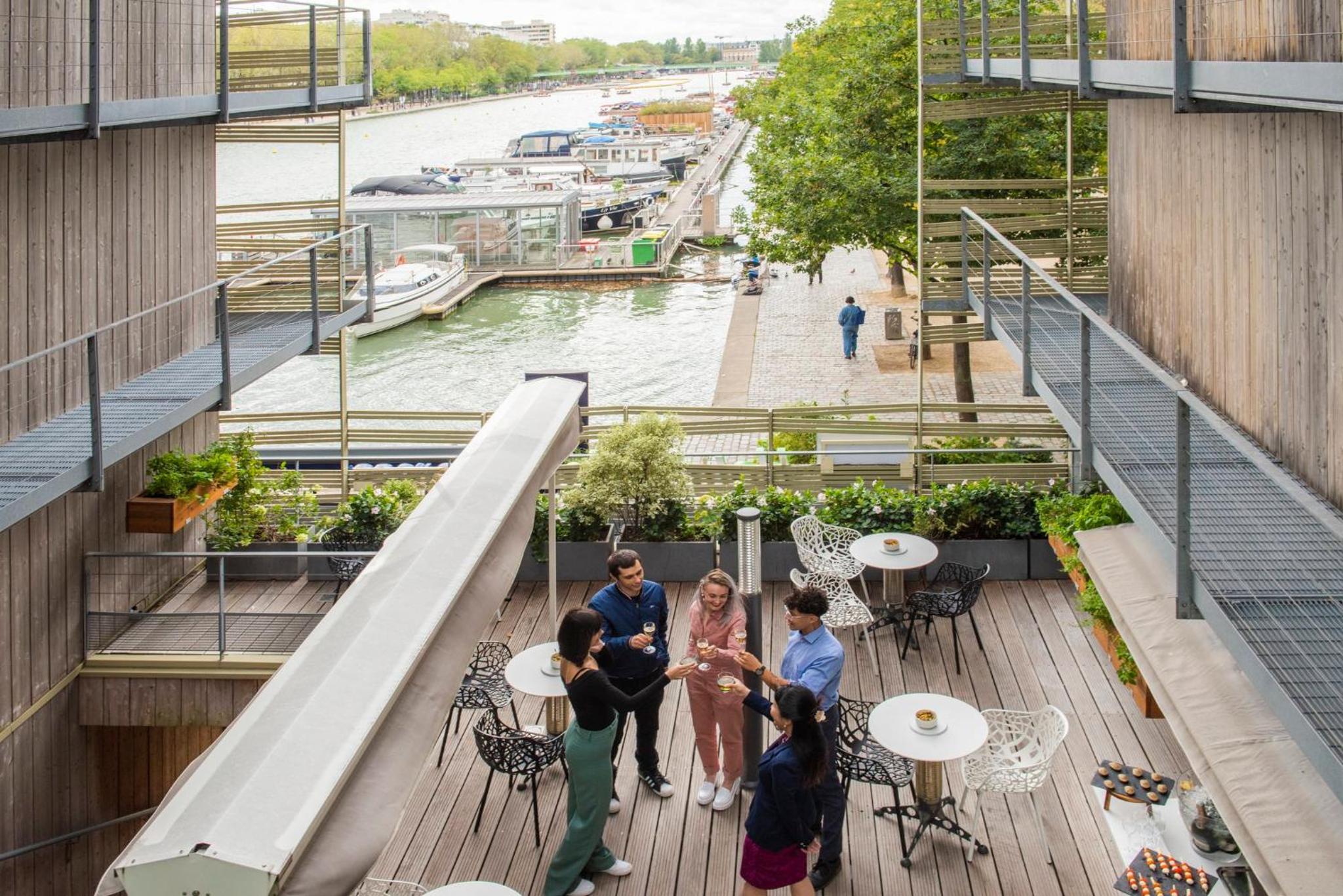 Holiday Inn Express Paris-Canal De La Villette by IHG