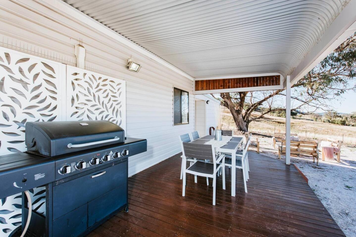 Balcony & Terrace