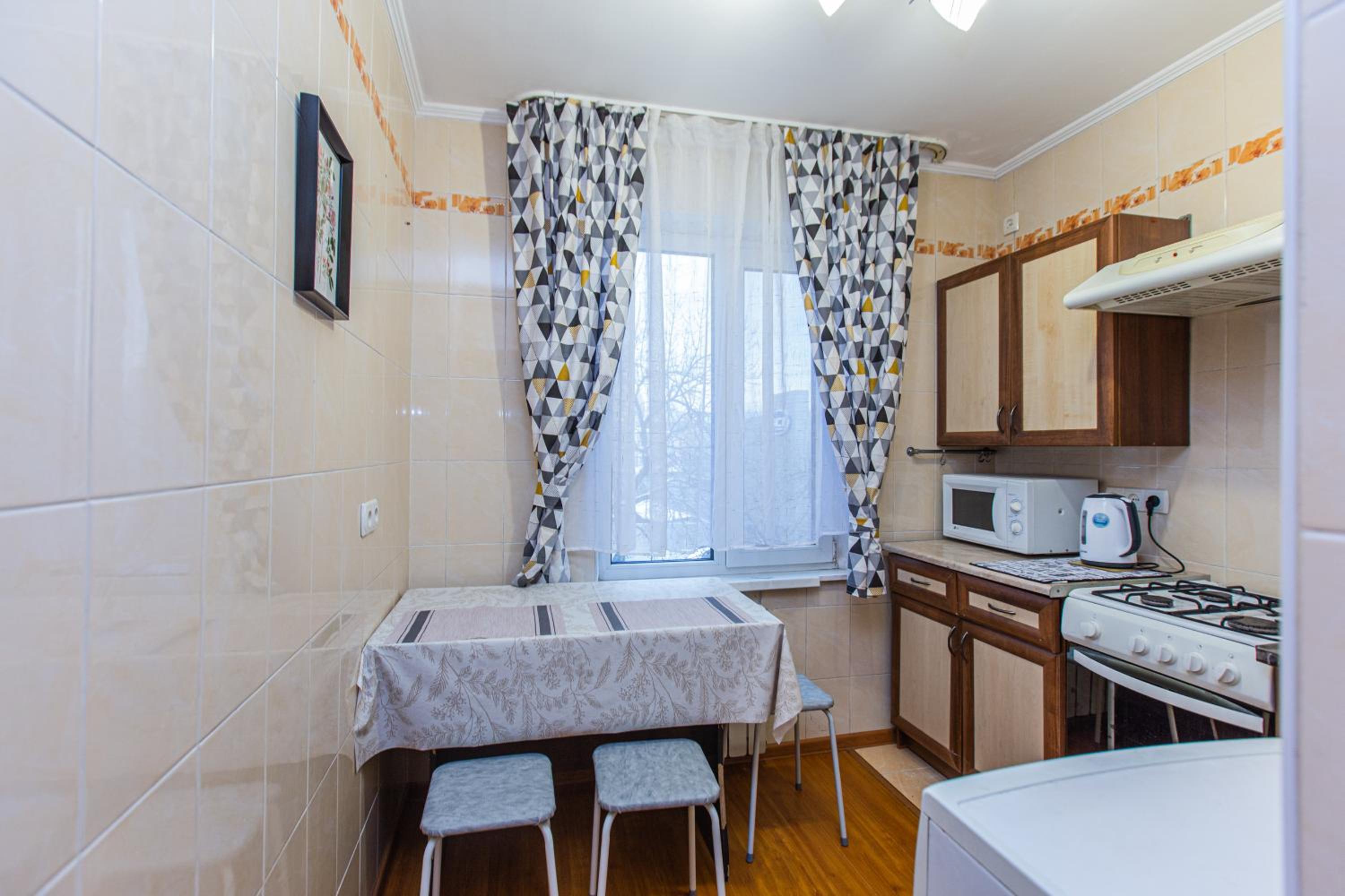 Apartment near Central Mosque and Green Bazaar view 4