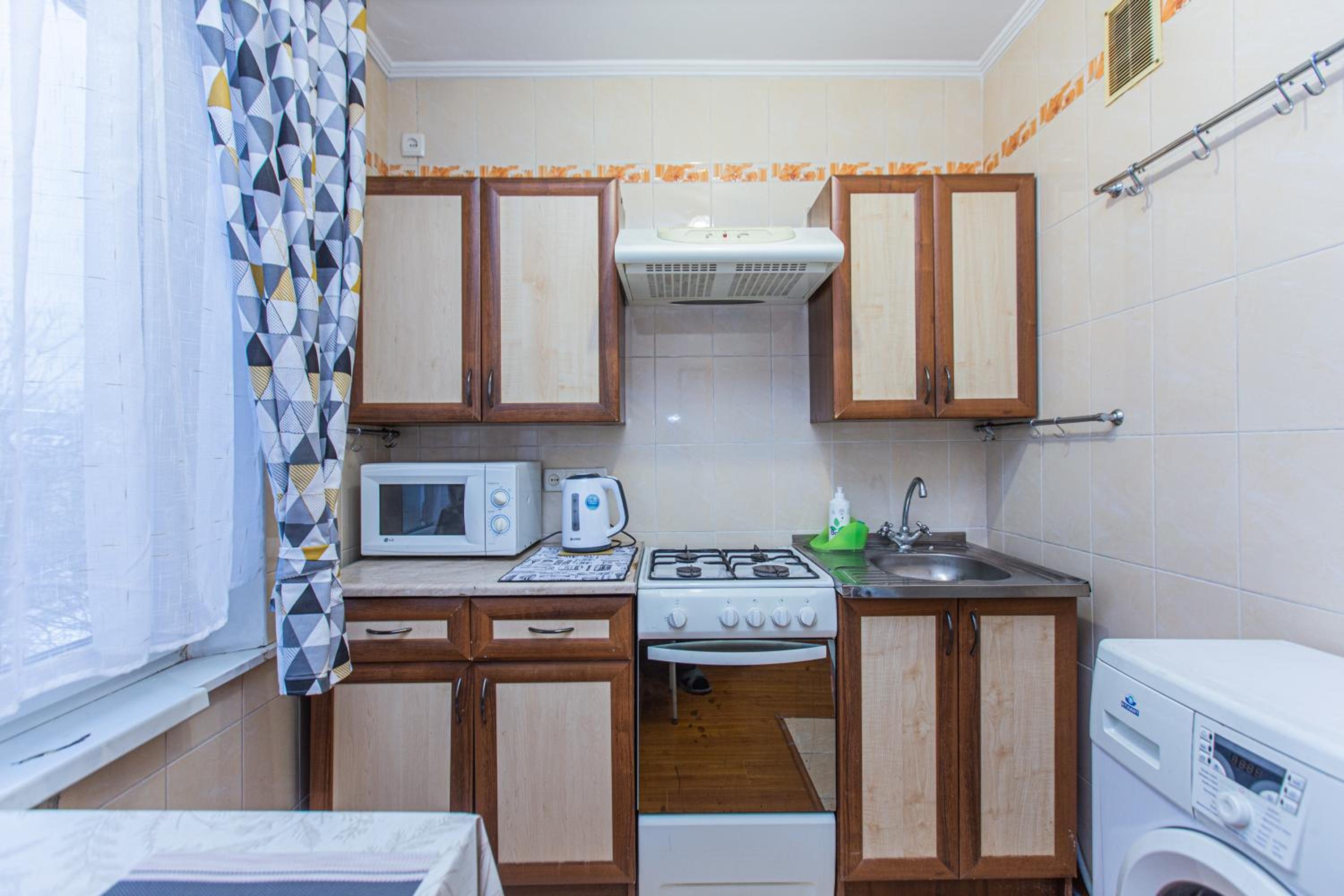 Apartment near Central Mosque and Green Bazaar view 5