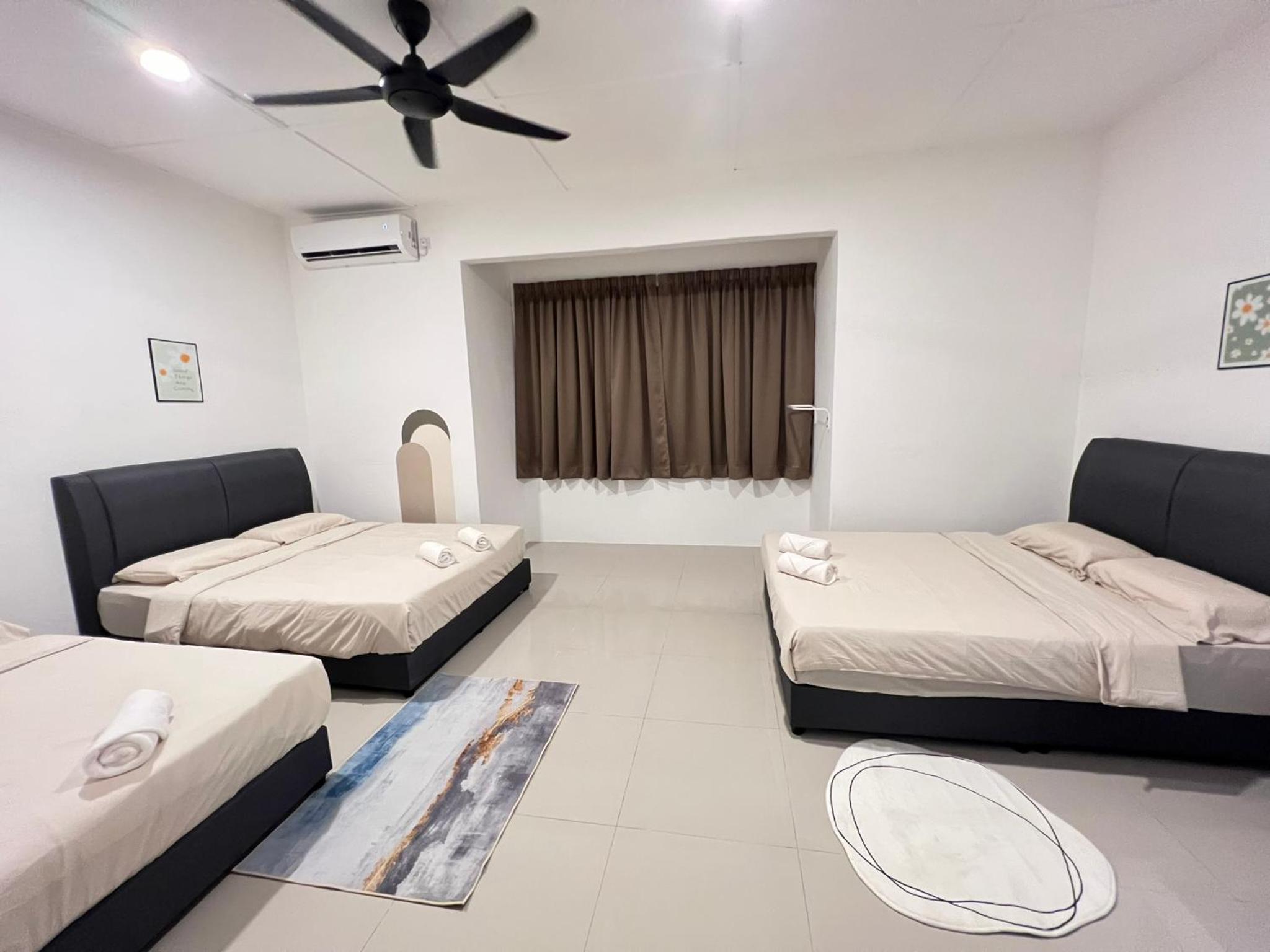 FunkyVila4 14PAX 4BR Near188Tower, ArtStreet, HTTA photo 5
