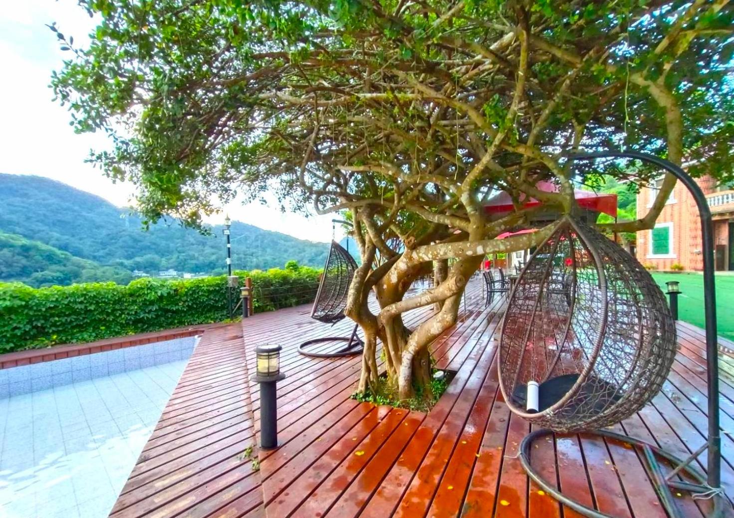 Photo 18