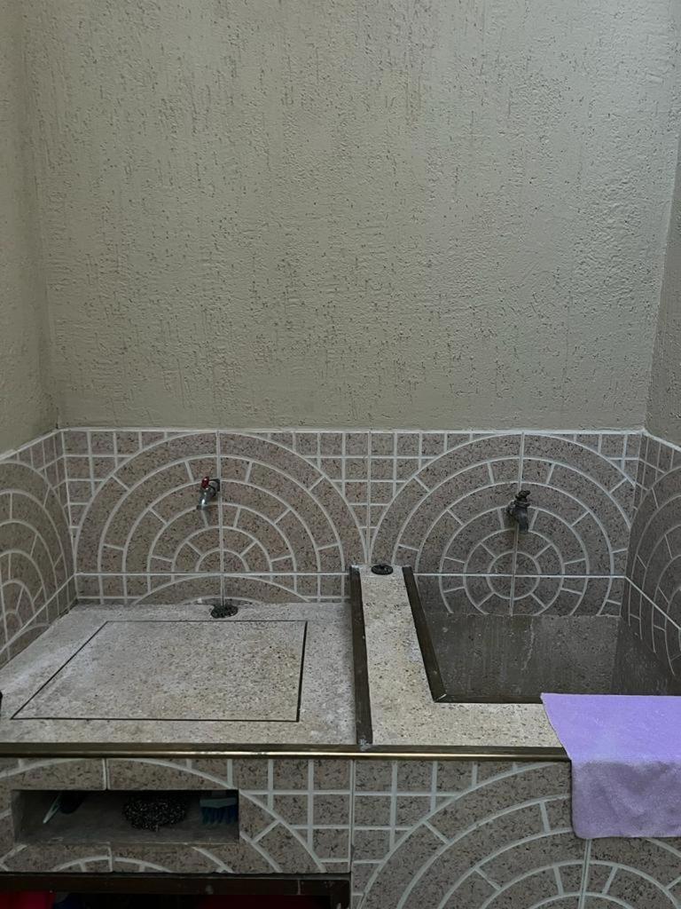 Acogedora casa cerca del Metro