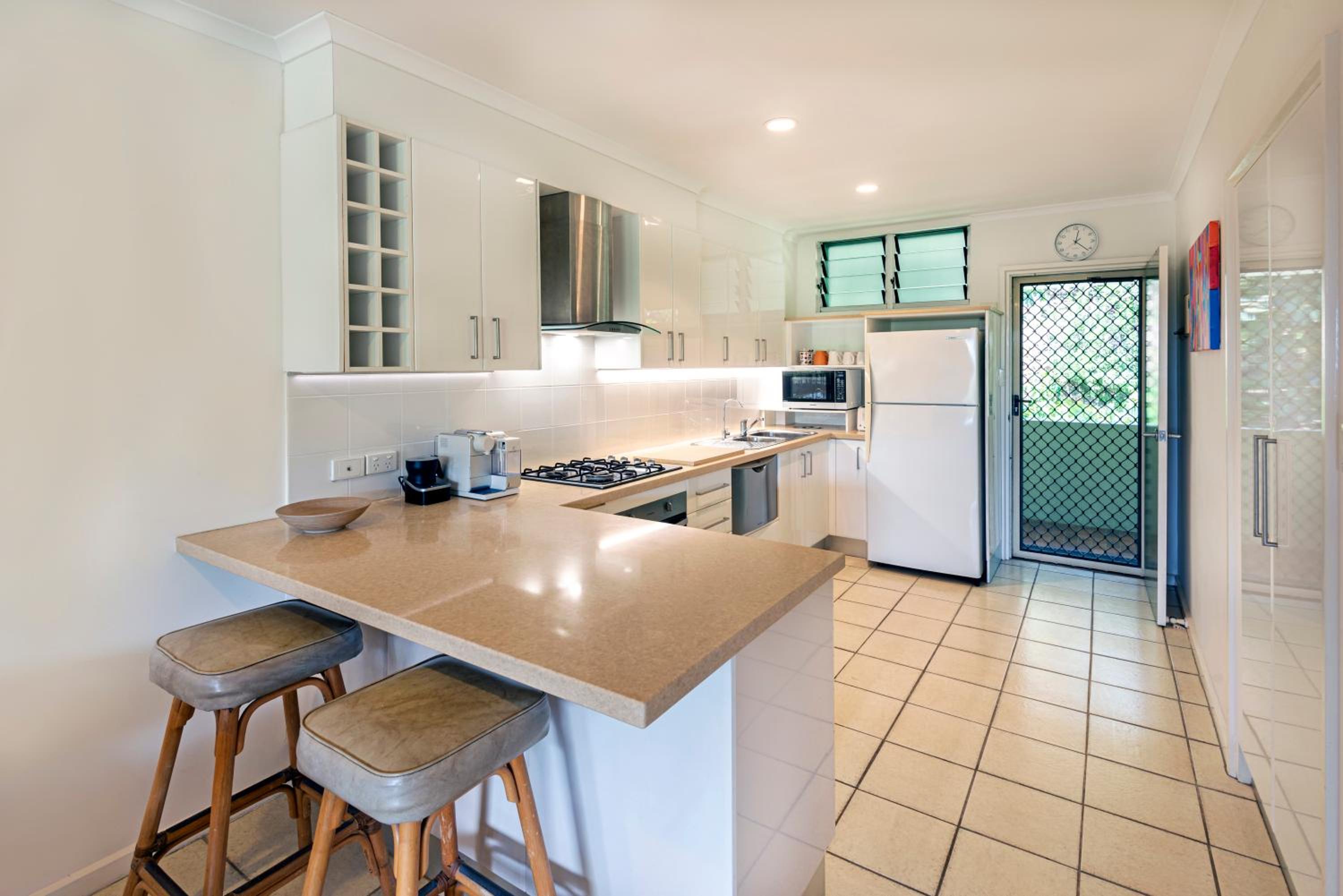 Poinciana Lodge - 2 bedroom - on Hamilton Island by HIHA