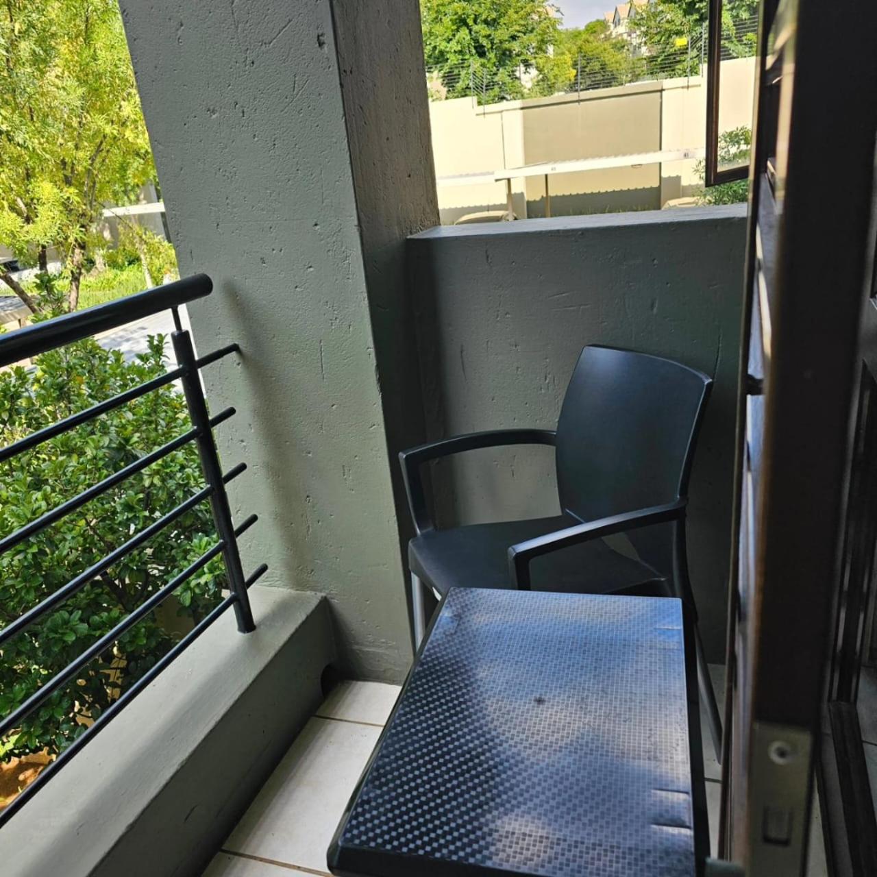 Exquisite Apartment In Fourways