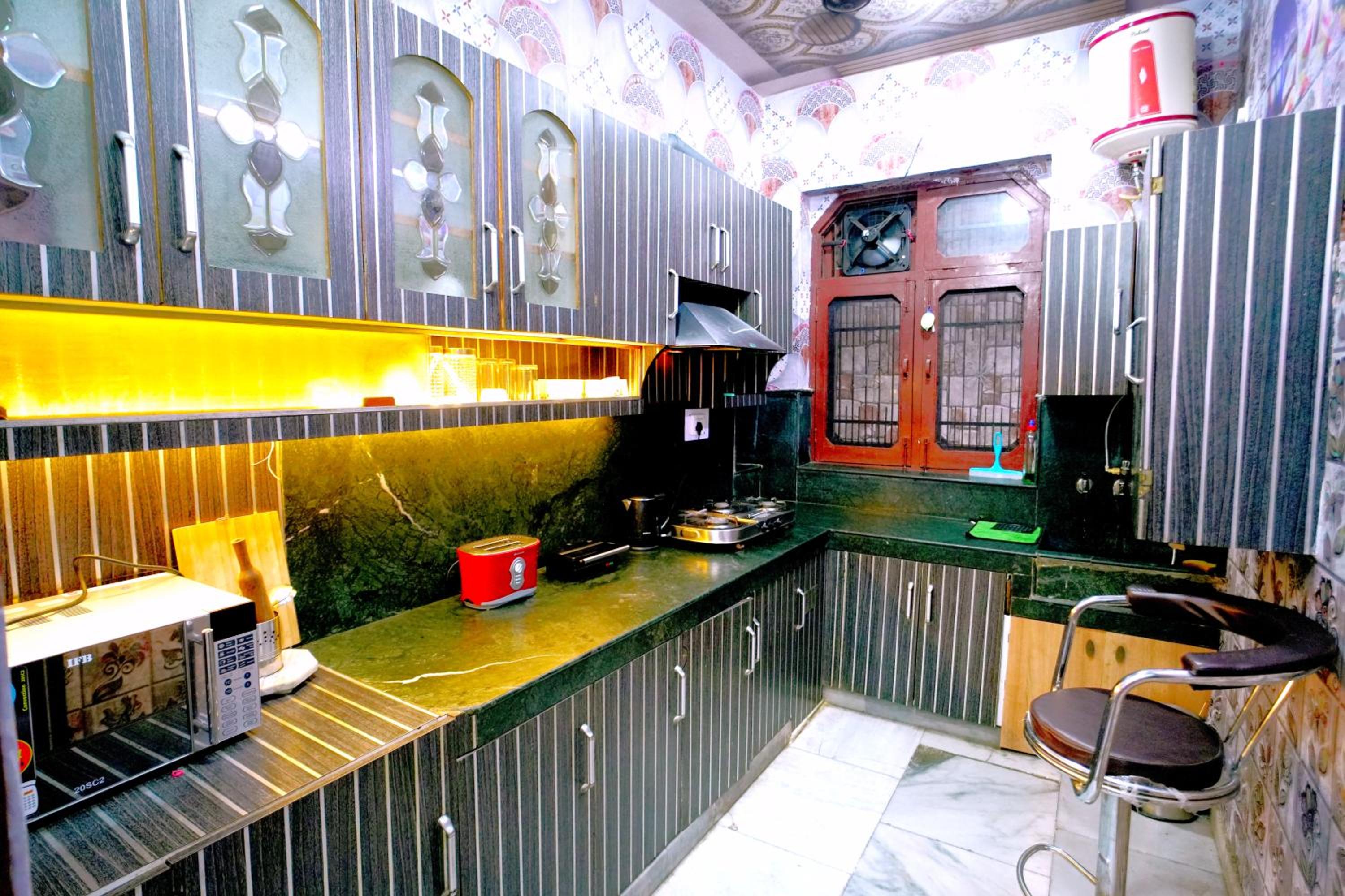 Ista Inn Homestay view 3