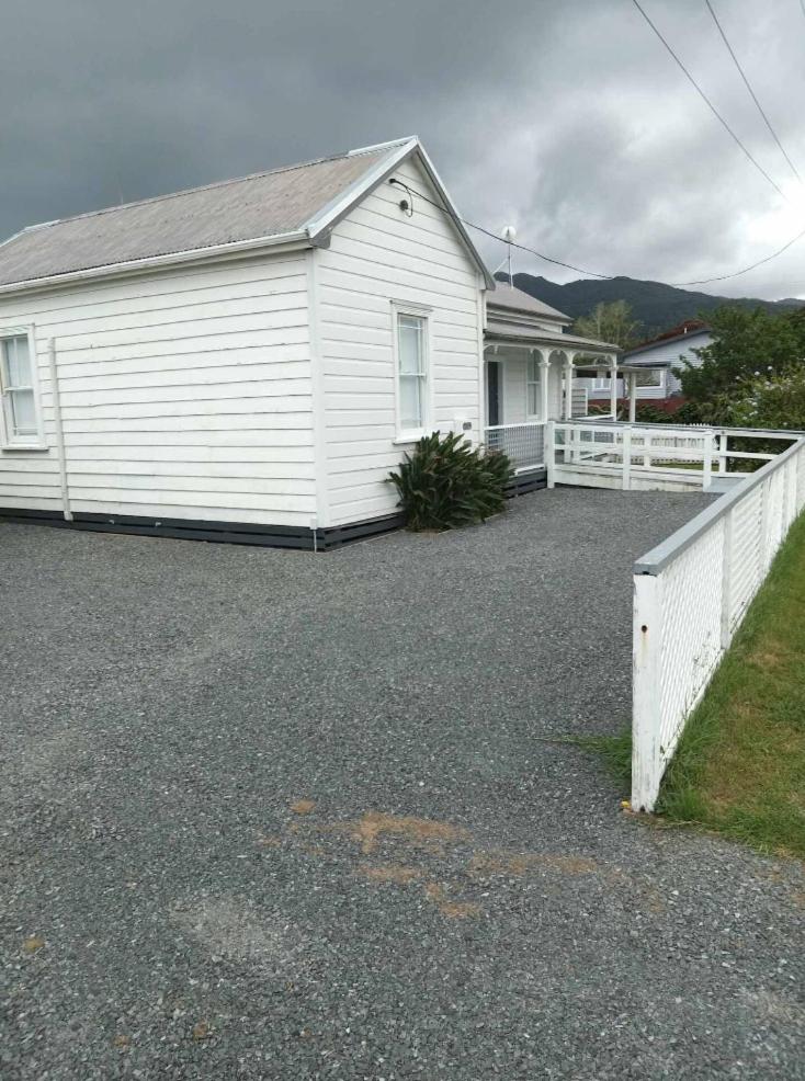 Wharf Road Cottage view 5