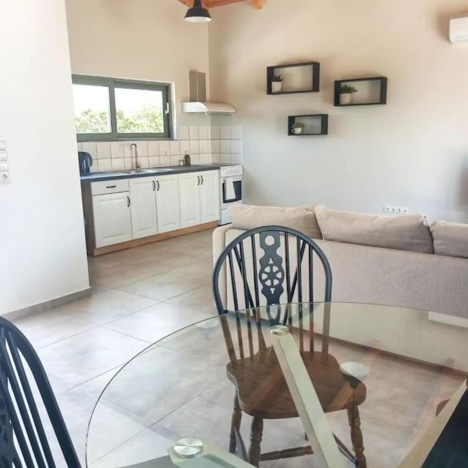 Beautiful 2 bedroom villa with private plunge pool