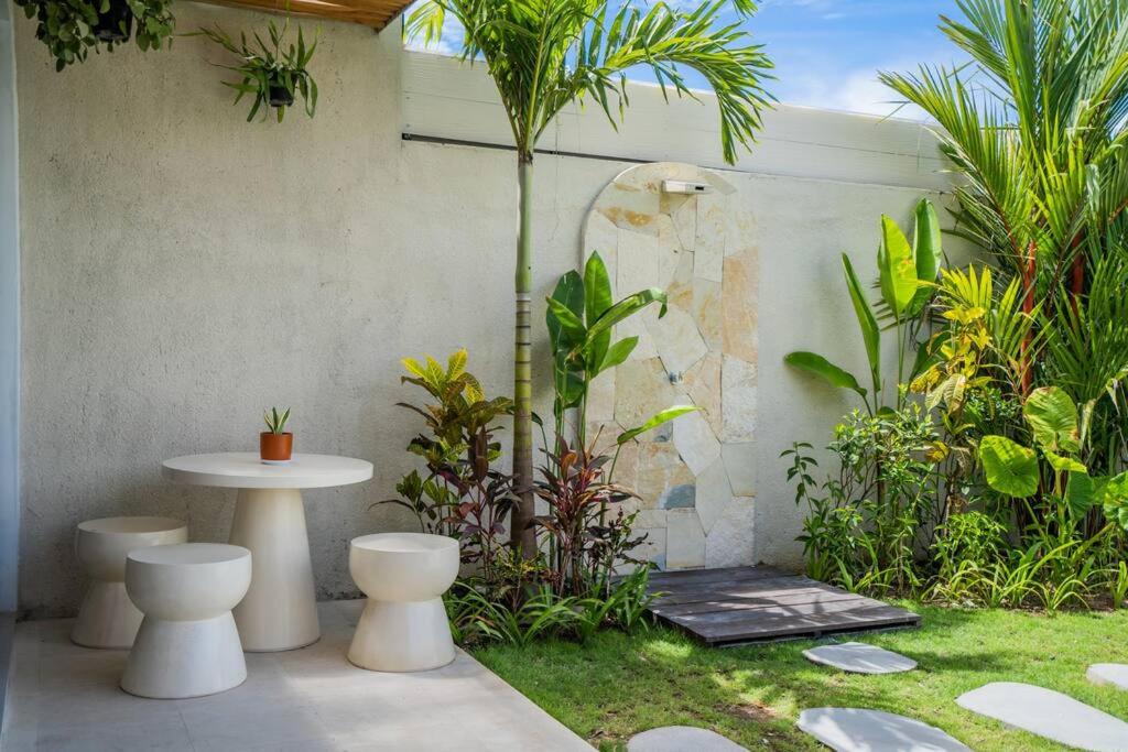 Tropicool Villa - Brand New 5BR Villa near Canggu
