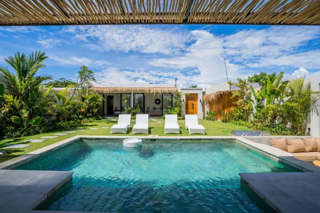 Tropicool Villa - Brand New 5BR Villa near Canggu