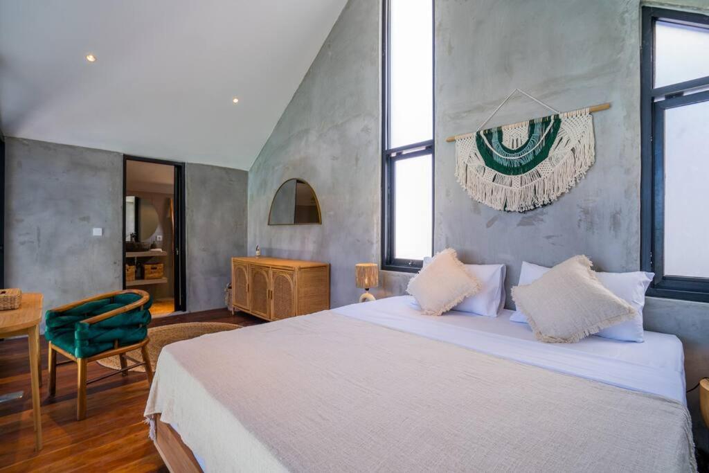 Tropicool Villa - Brand New 5BR Villa near Canggu