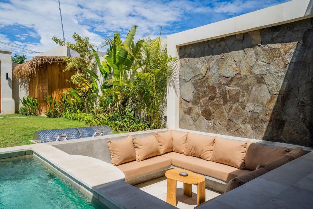 Tropicool Villa - Brand New 5BR Villa near Canggu
