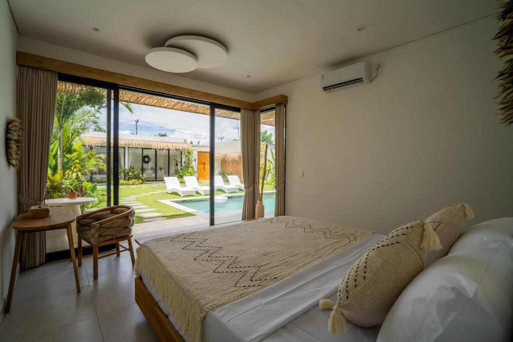 Tropicool Villa - Brand New 5BR Villa near Canggu