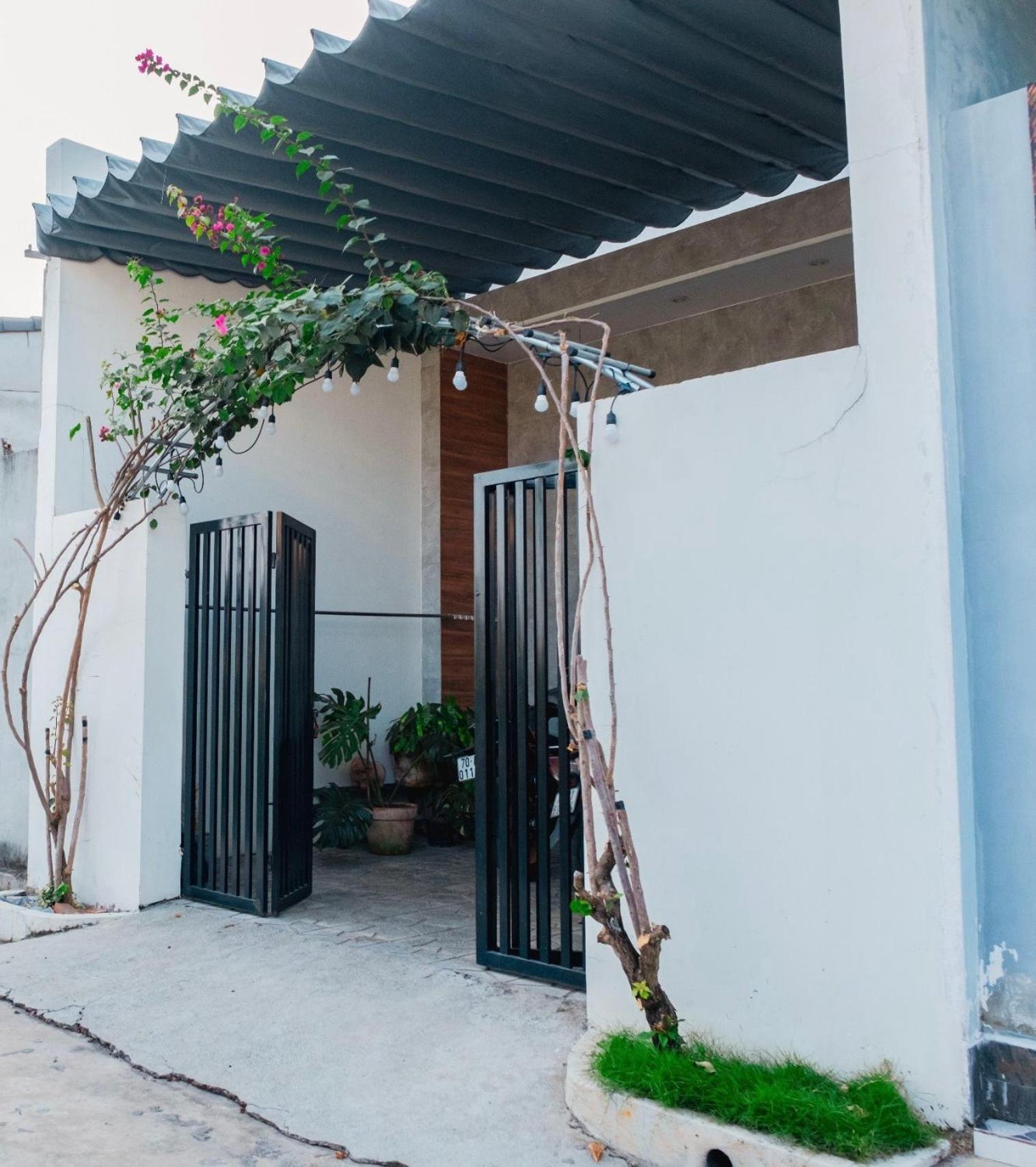 Nguyên căn Lazánia homestay ở Bình Minh Tây Ninh view 5
