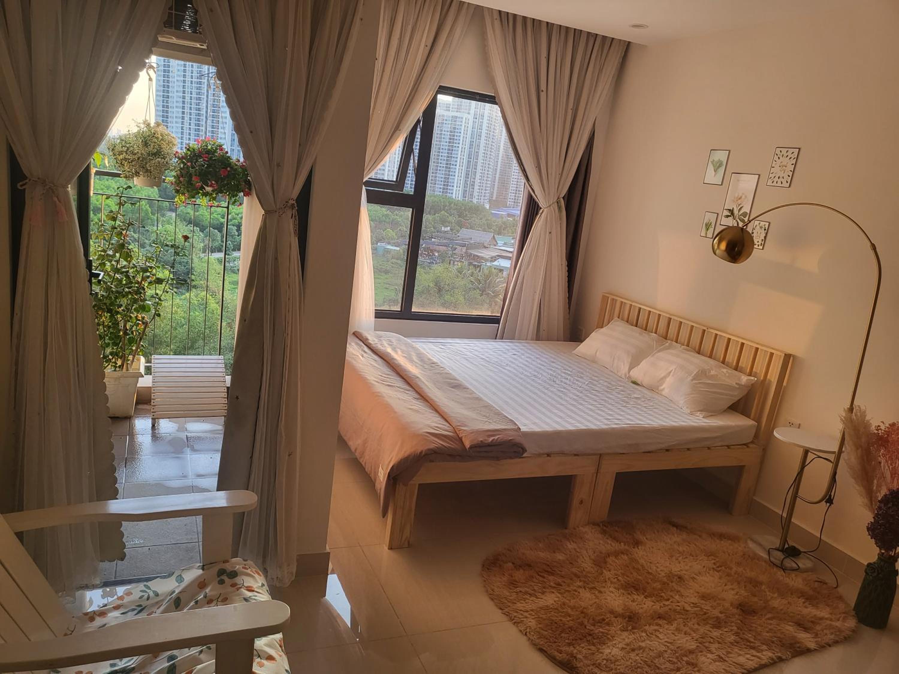 Van's homestay view 2