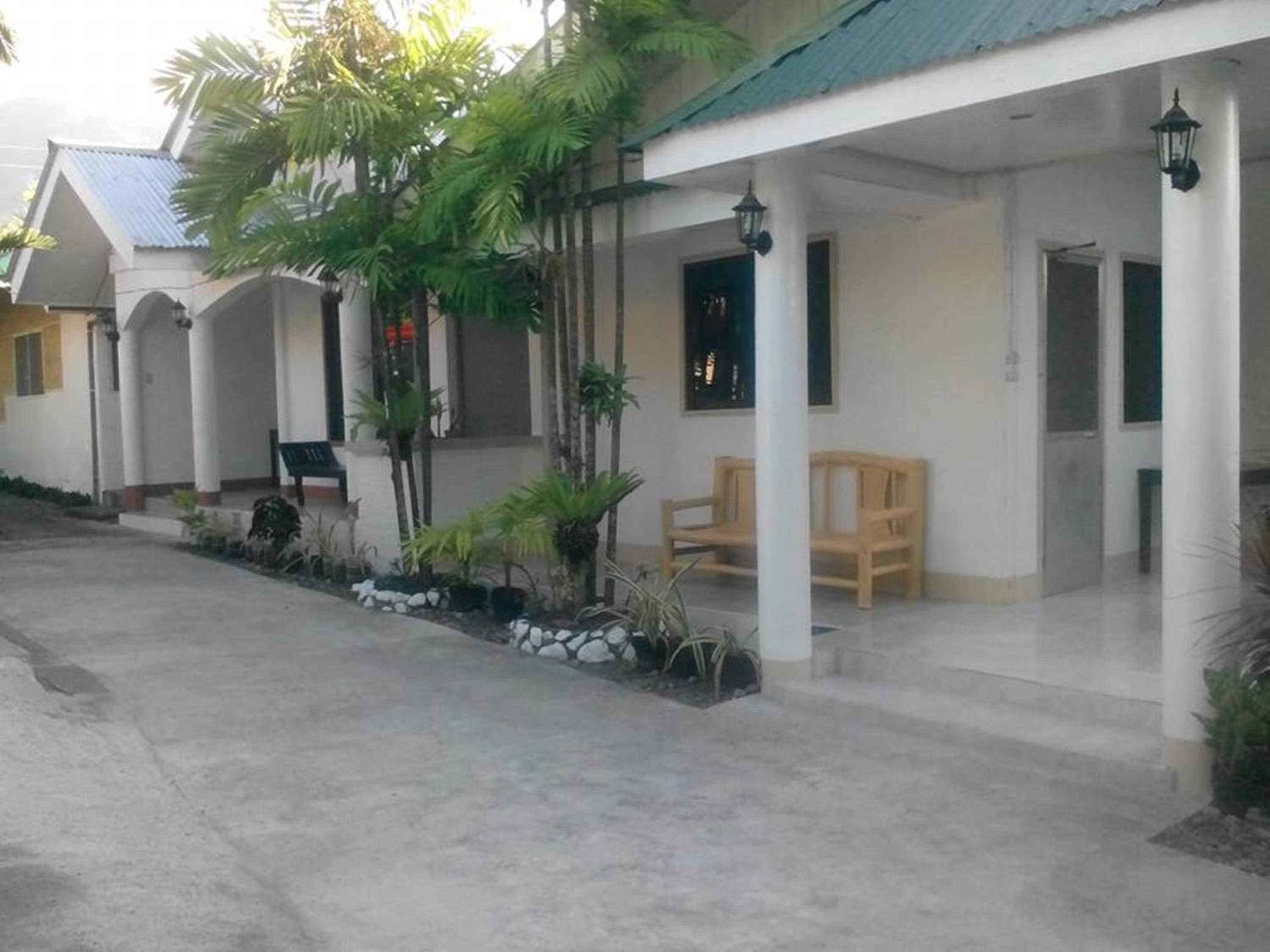 Pabua's Cottages