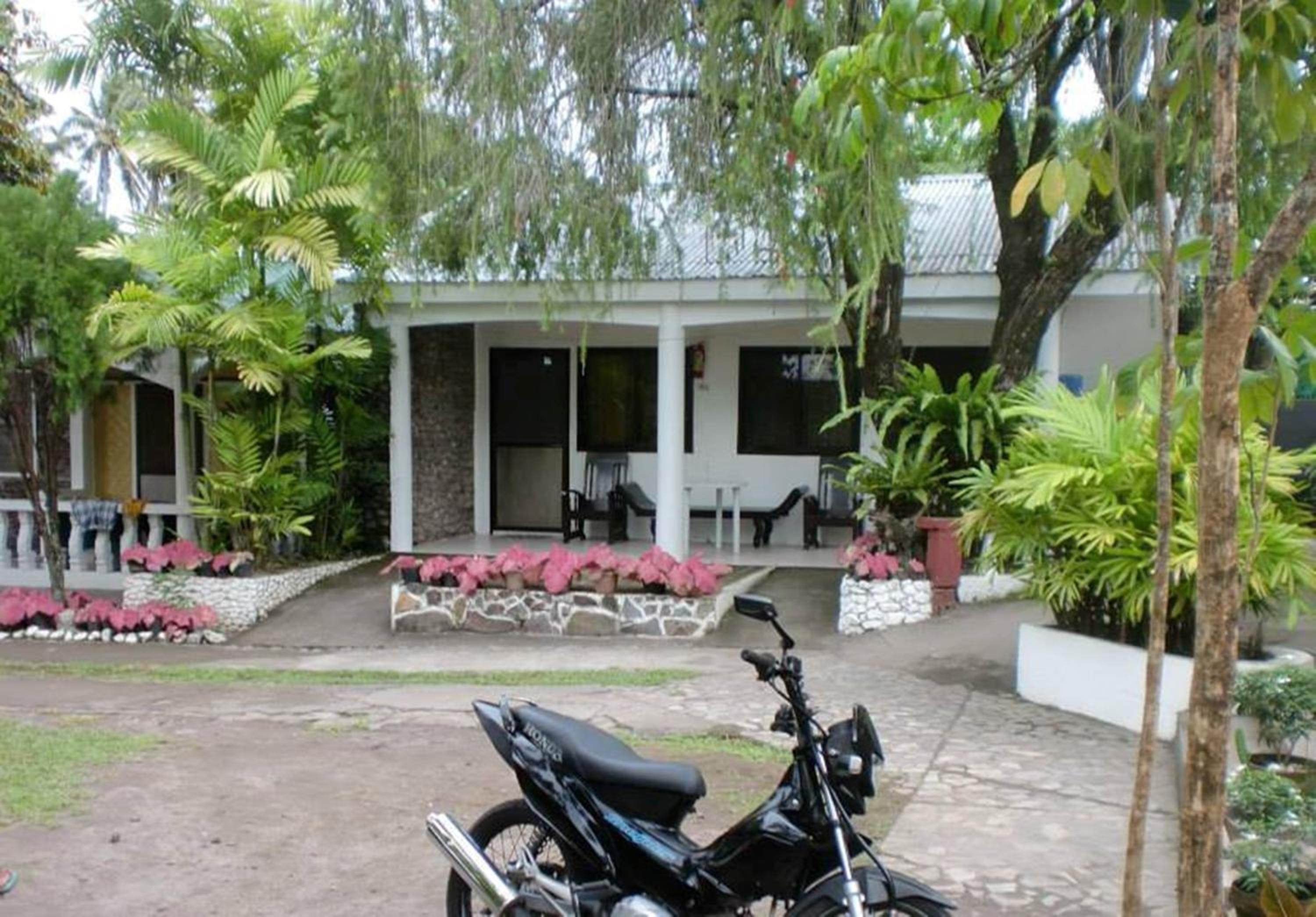 Pabua's Cottages